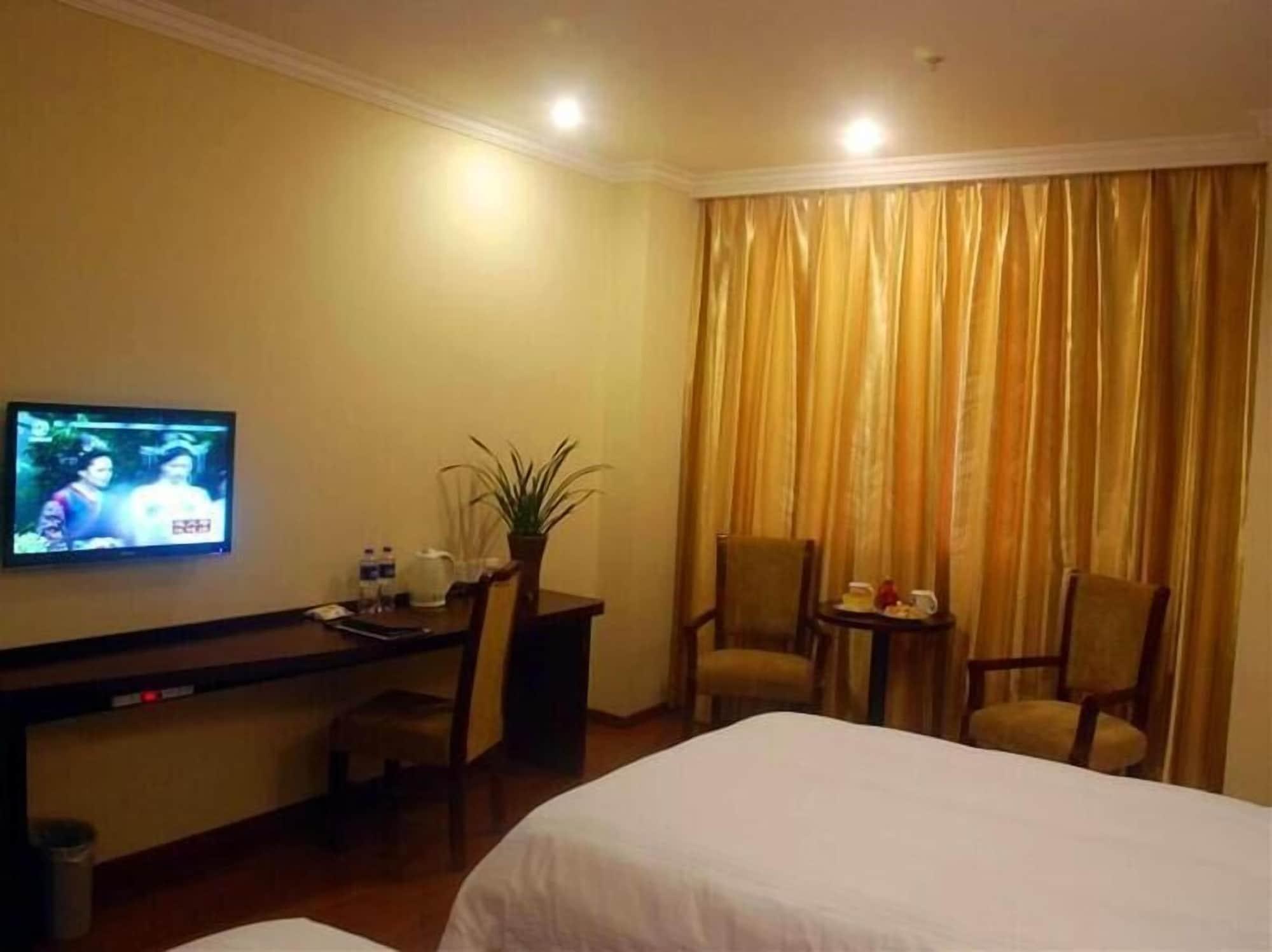Greentree Inn Jiangsu Nantong Rugao Haiyang Road Tiancheng Business Hotel Bagian luar foto